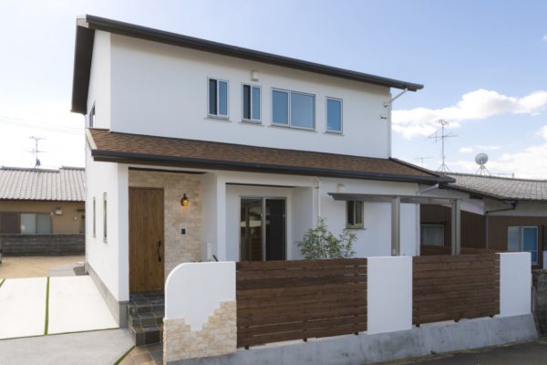 施工事例 | 好みのテイストに理想の心地よさ ひとめ惚れの家づくりで幸せ満開 | 愛媛県の注文住宅は無添加住宅正規代理店みのりホームへ