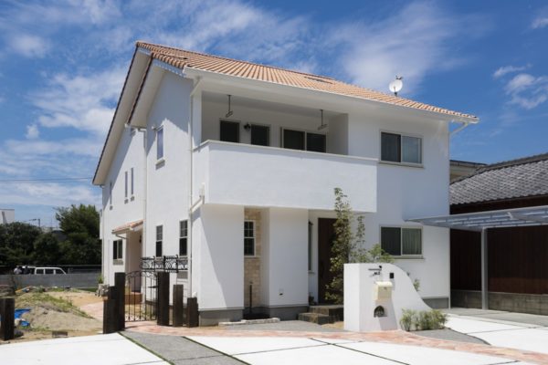 施工事例 | 自分たちが輝き続けるための理想の家 無添加住宅で気持ちよく健やかな毎日 | 愛媛県の注文住宅は無添加住宅正規代理店みのりホームへ