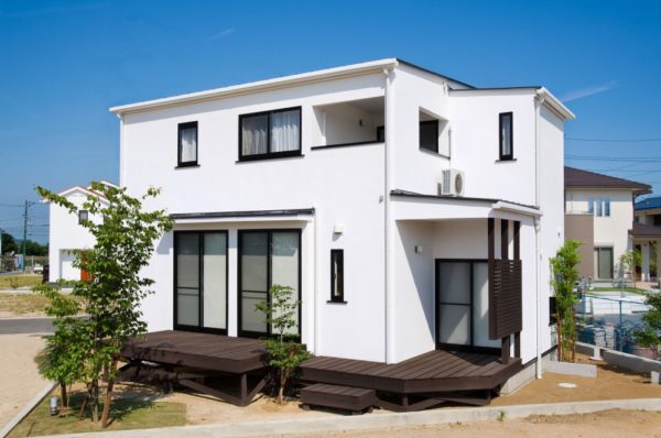 施工事例 | シンプルなキューブ型スタイルの家 | 愛媛県の注文住宅は無添加住宅正規代理店みのりホームへ